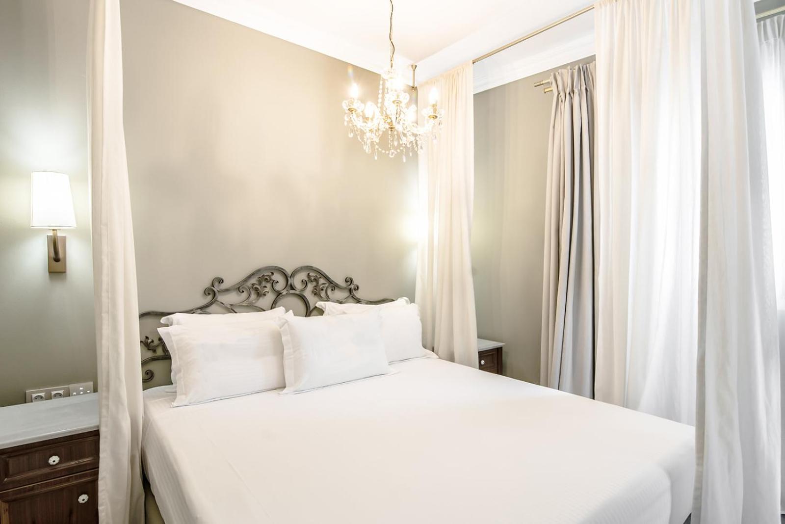 Irida Boutique Hotel ปาร์กา ภายนอก รูปภาพ