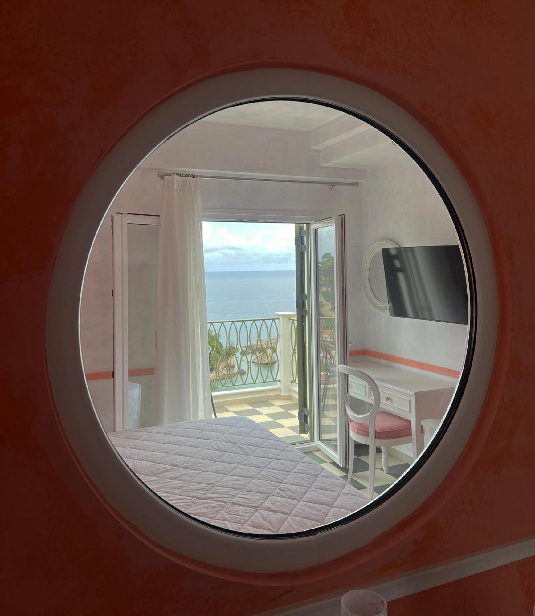 Irida Boutique Hotel ปาร์กา ภายนอก รูปภาพ